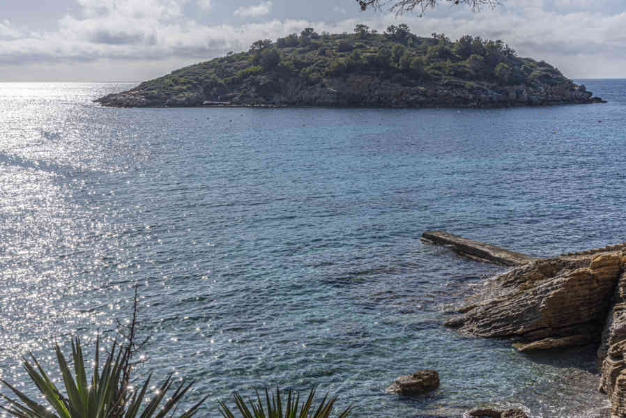 Mallorca - Andratx 17 - Sant Elm - isla de Pantaleu.jpg
